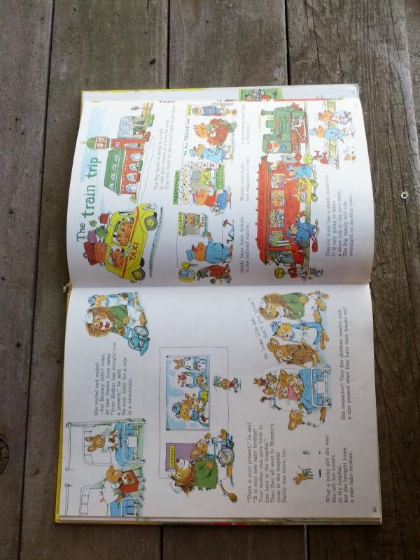 RICHARD SCARRY WHAT DO PEOPLE DO ALL DAY 1968 CHILDRENS RANDOM HOUSE BOOK OCCUPATION TEACHING LEARNING TOOL