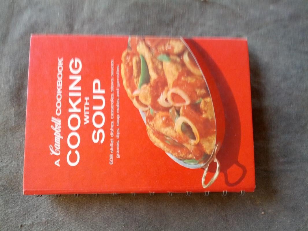 CAMPBELLS SOUP COOKBOOK RECIPE GUIDE BOOK RETRO 1970'S ERA COOKING PUBLICATION