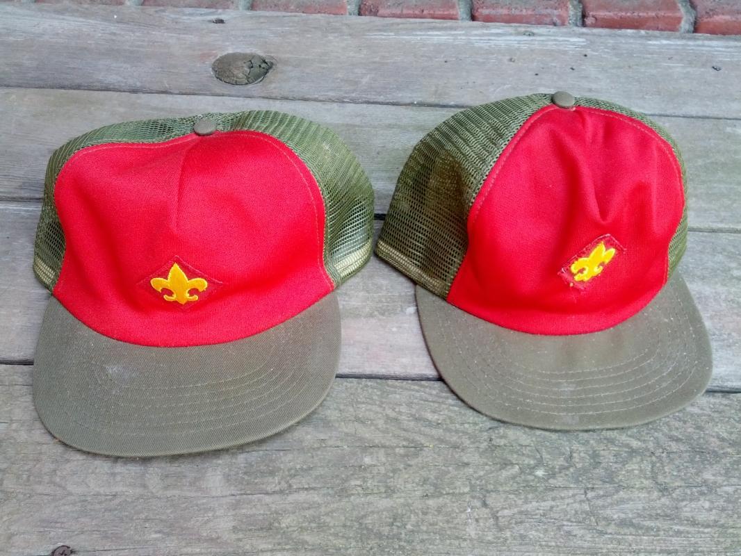 BOY SCOUT BALL CAP RED GREEN TROOP HAT RETRO ERA SCOUTING ACCESSORY CLOTHING UNIFORM APPAREL