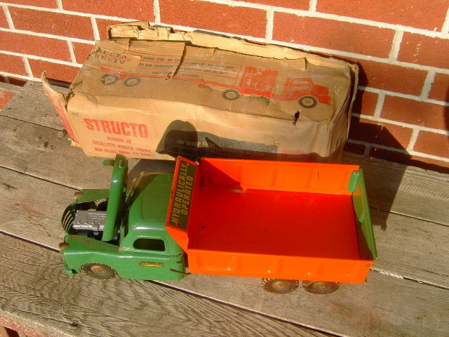 STRUCTO DUMP TRUCK WITH ORIGINAL BOX