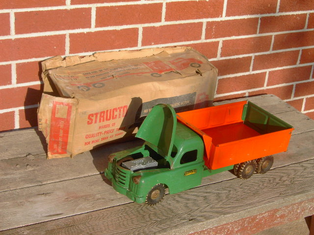 STRUCTO DUMP TRUCK WITH ORIGINAL BOX