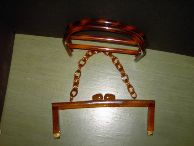 LUCITE HANDBAG PURSE FRAME HANDLE
