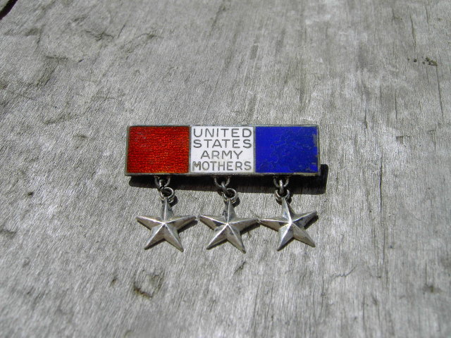 ARMY MOTHERS LAPEL PIN UNITED STATES MILITARY STERLING SILVER RED WHITE BLUE 1937