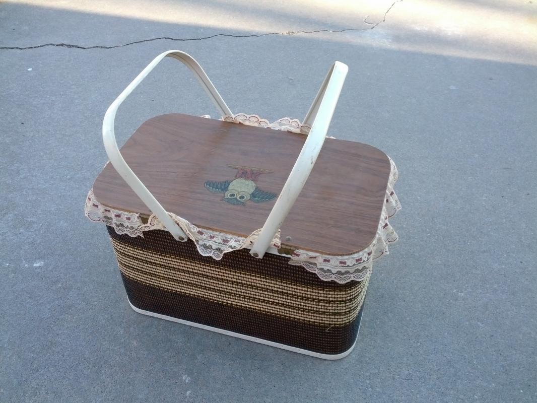 REDMON USA AMERICAN MADE PICNIC BASKET FOOD TOTE 1950'S LUNCH CARRIER BOX