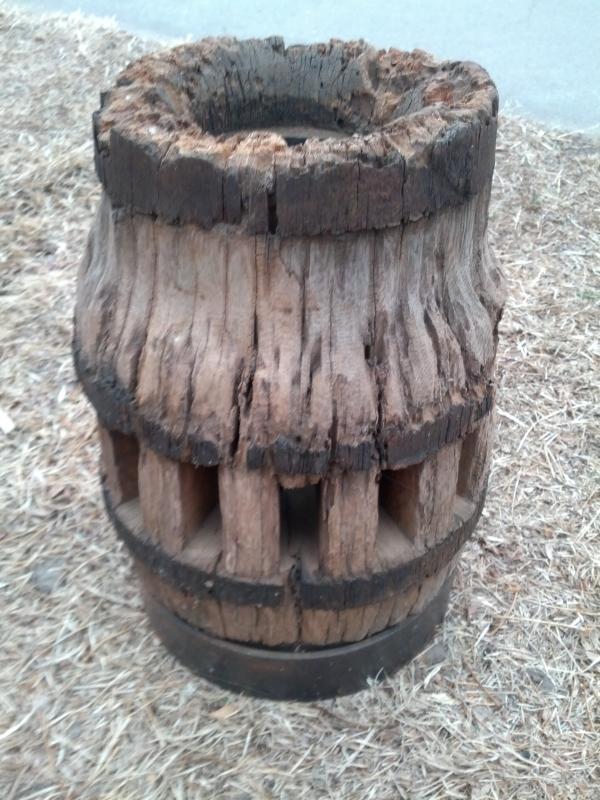 wagon wheel hub farm cart fixture primitive yard ornament garden decoration