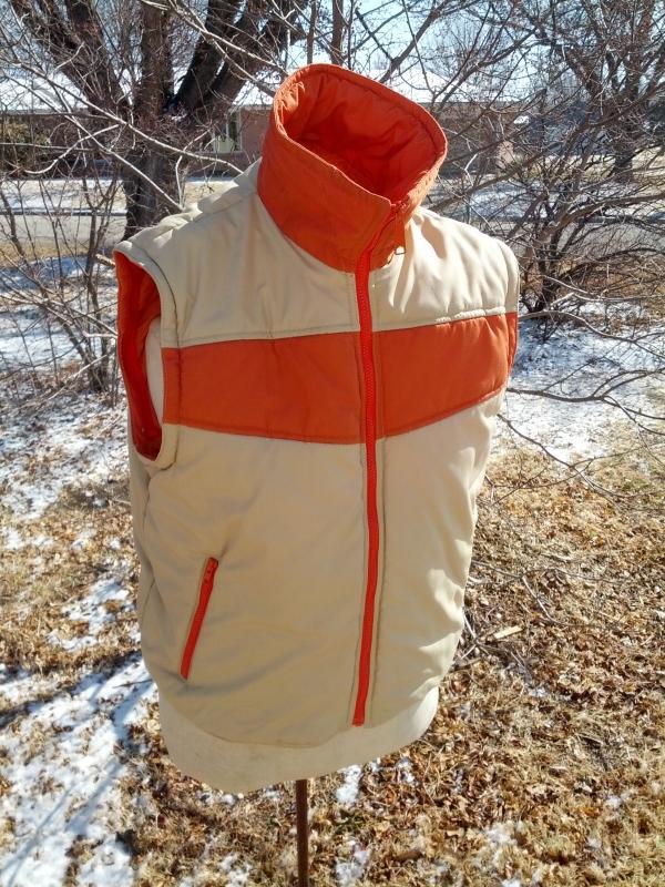 ski dude snow sport sking coat winter vest zip off style sleeves retro outdoor apparel