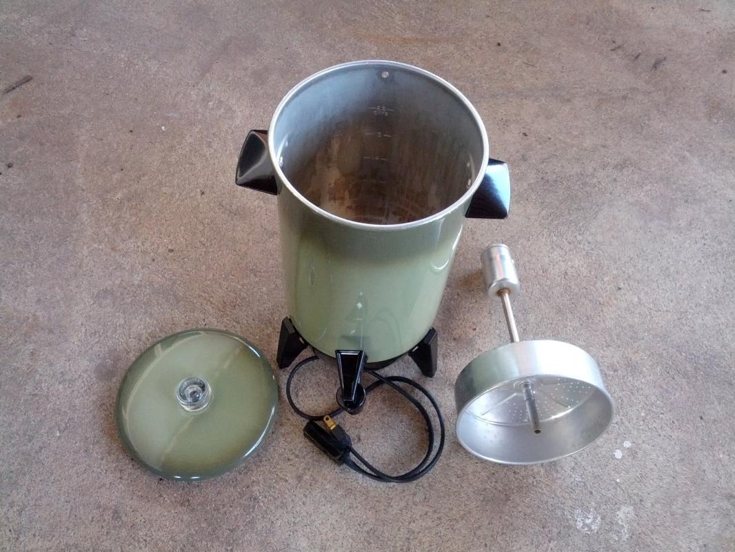 avocado green 22 cup perculator style coffee maker hot beverage brewer 1970's electric appliance