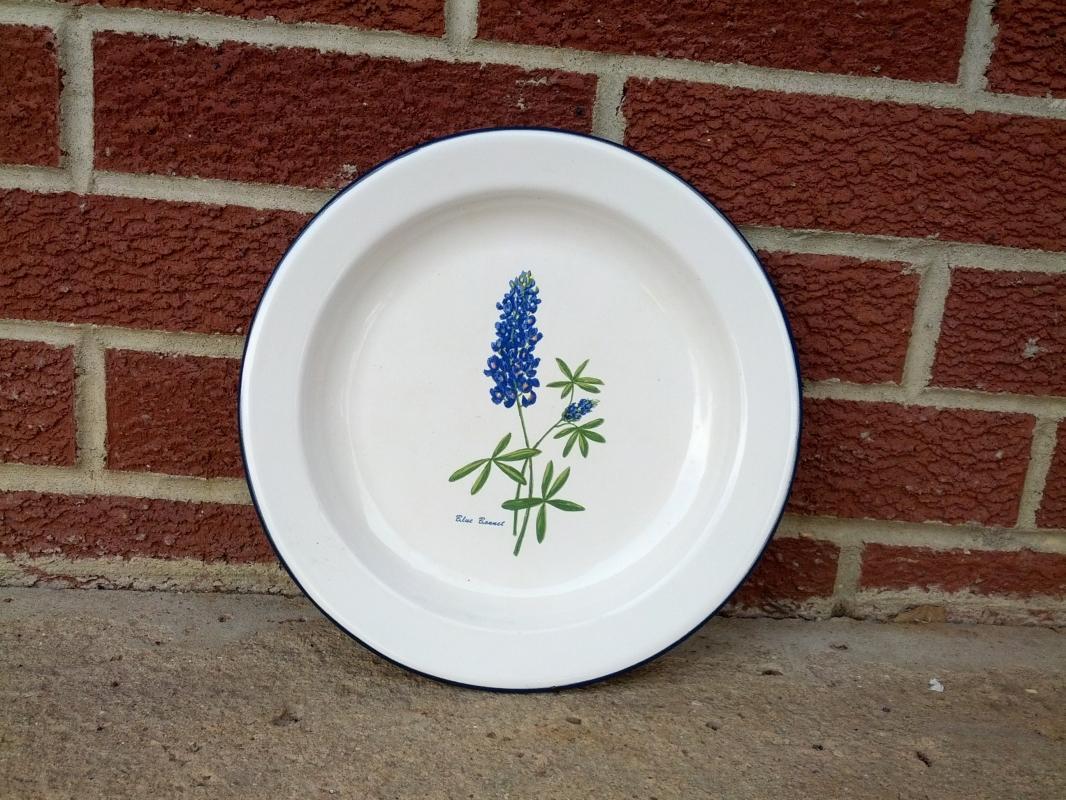 blue bonnet white granite ware serving plate spring time floral flower table decoration kitchen utensil