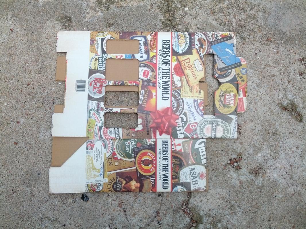 WORLD BEER BOX EXOTIC SELECTION BEVERAGE CARRIER ADVERTISING BOTTLE TOTE