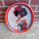 ANHEUSER BUSCH BUDWEISER BEER BEVERAGE SERVING TRAY BEAUTIFUL VICTORIAN GIRL PAINTED STEEL PLATTER