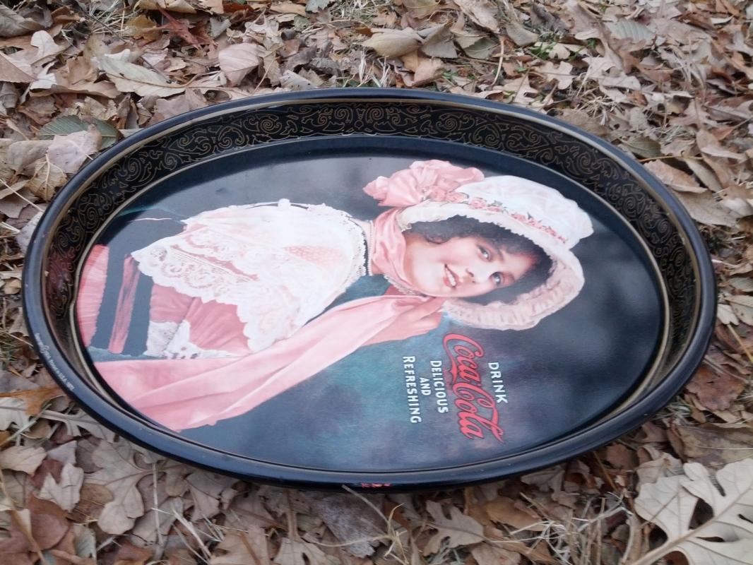 COKE COCA COLA BETTY GIRL VICTORIAN LADY TIN TRAY SOFT DRINK SODA POP ADVERTISING PLATTER