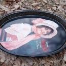 COKE COCA COLA BETTY GIRL VICTORIAN LADY TIN TRAY SOFT DRINK SODA POP ADVERTISING PLATTER