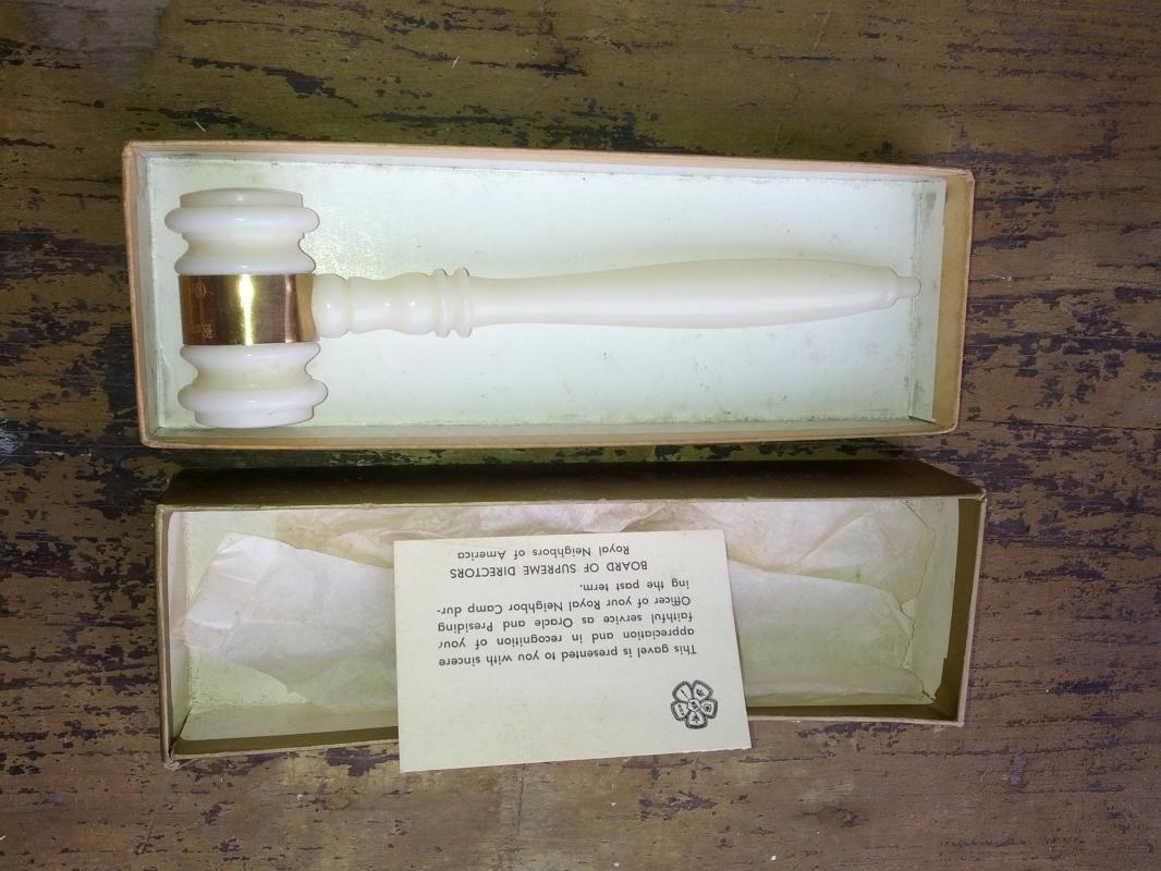 royal neighbors camp america oracle presiding officer gavel judges desk ornament 1974 engraved brass strap