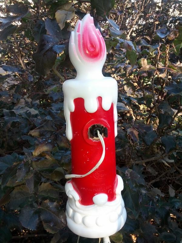 noel decorative chistmas candle window light holiday lamp decoration empire plastics usa 1970