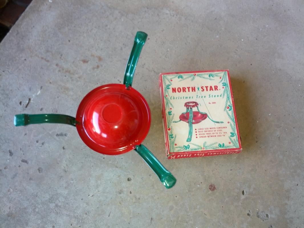 1950's red green steel christmas tree stand holiday fixture north star original cardboard box usa manufactured product