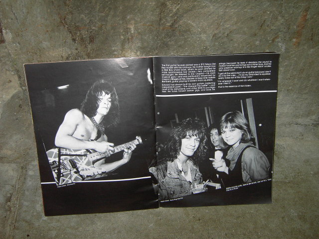 VAN HALEN ROCK ROLL HEAVY METAL BOOK CONCERT PHOTO BOOKLET