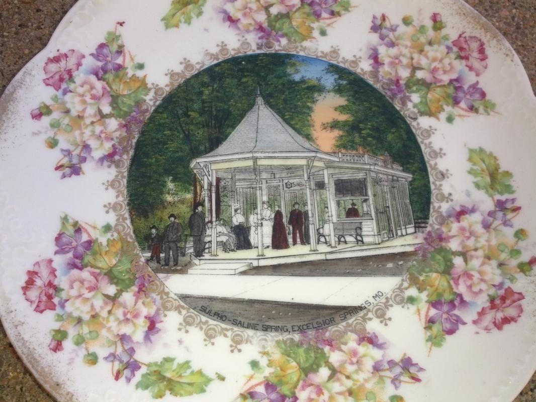excelsior springs missouri sulpho saline decorative plate victorian gazebo scene flowered dish wheelock vienna austria areade souvenir store kitchen utensil mantel ornament