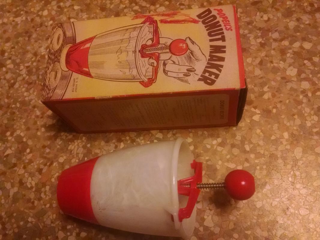 donut pastry maker kitchen baking utensil home bakery doughnut batter tool popeil brothers chicago illinois original advertising box