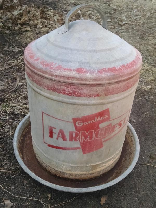 gambles farmcrest chicken poultry bird feeder galvinized steel feed seed tube farm ranch tool