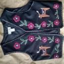 casey coleman wool blend black polyester vest deer floral flower pattern India manufactured ladies garment womens apparel size extra large