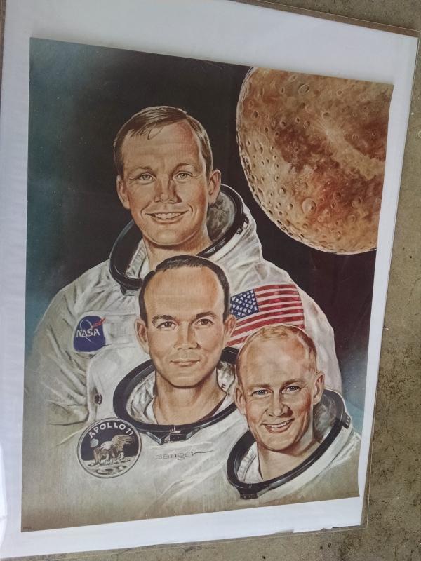 Apollo 11 Astronaut paper poster print school classroom wall decoration united states space travel collectible Sanger artist mark A Fox litho usa 1969 date