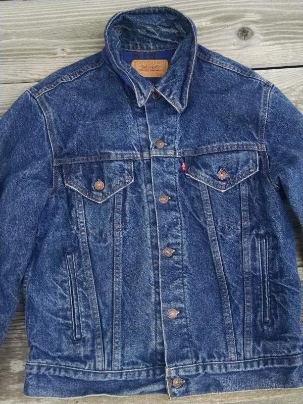 Levi Strauss Denim Jean Jacket Cotton Flannel Lined Light Weight Coat Size Medium Ladies Fashion Garment Apparel