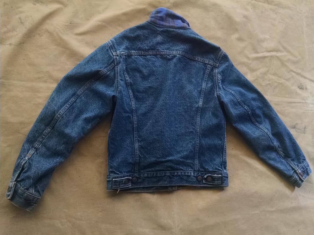 Levi Strauss Denim Jean Jacket Cotton Flannel Lined Light Weight Coat Size Medium Ladies Fashion Garment Apparel