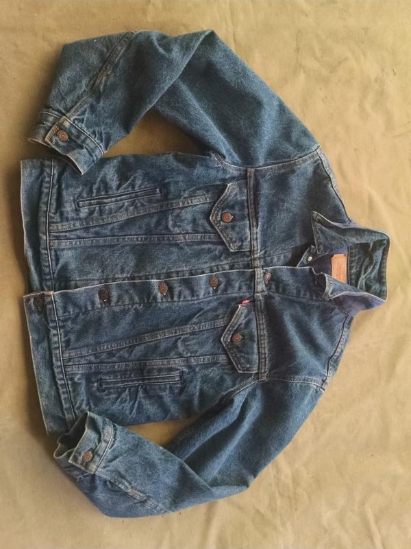Levi Strauss Denim Jean Jacket Cotton Flannel Lined Light Weight Coat Size Medium Ladies Fashion Garment Apparel