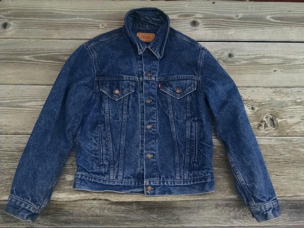 Levi Strauss Denim Jean Jacket Cotton Flannel Lined Light Weight Coat Size Medium Ladies Fashion Garment Apparel