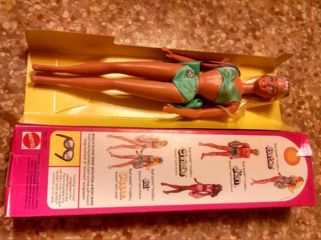 Mattel Sun Lovin' Malibu Barbie Doll Childs Collectible Toy 1978 Original Factory Box