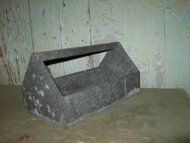 GALVINIZED METAL NAIL TOTE PLANT FLOWER POT CADDY