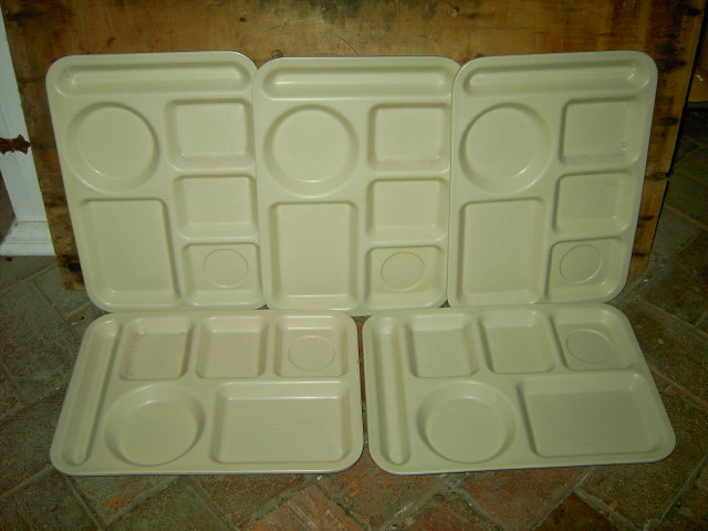 MELMAC SCHOOL LUNCHROOM CAFETERIA DINER TRAY STACKING MELAMINE PLATTER KING LINE NEMIR WASHINGTON DC