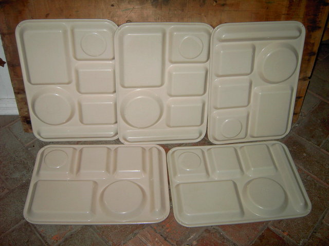 MELMAC SCHOOL LUNCHROOM CAFETERIA DINER TRAY STACKING MELAMINE PLATTER KING LINE NEMIR WASHINGTON DC