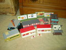 BACHMANN PLASTICVILLE TRAIN DEPOT HAMBURGER DRIVE INN EXXON STATION BANK BUILDING TOWN TOYS