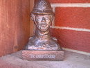 OXFORD BOBBY ENGLISH POLICE STATUE BUST BRISTOL LABORATORIES 1977 TEGOPEN DRUG ADVERTISEMENT FIGURINE