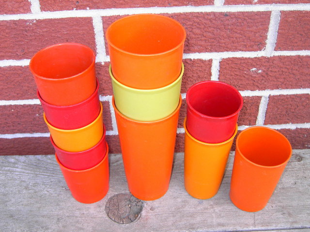 TUPPERWARE TUMBLER CUP PLASTIC GLASSES