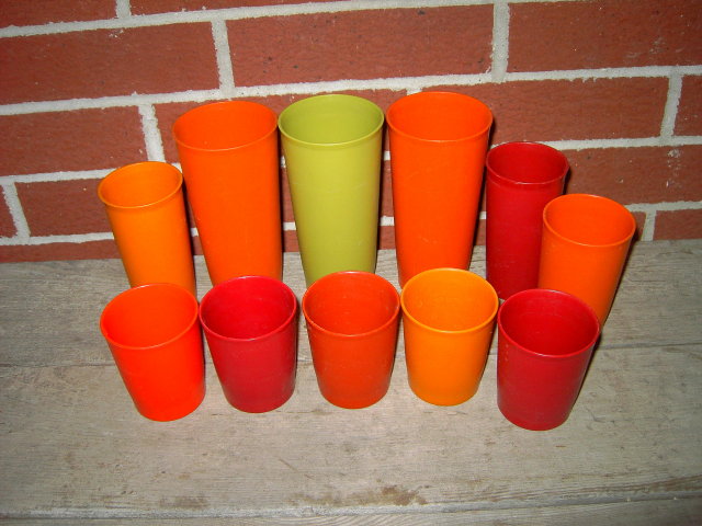TUPPERWARE TUMBLER CUP PLASTIC GLASSES