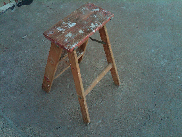 PAINTED WOOD STEP LADDER FOLDING GARDEN STAND SHOP STEPLADDER BENCH