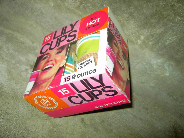 LILY CUP PARTY MUGS RETRO ORIGINAL BOX NEW YORK OWENS ILLINOIS LILY TULIP