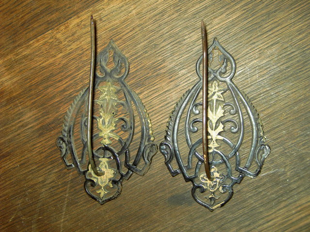 CAST IRON WALL HOOK COUNTRY STORE BILL RECEIPT CLIP