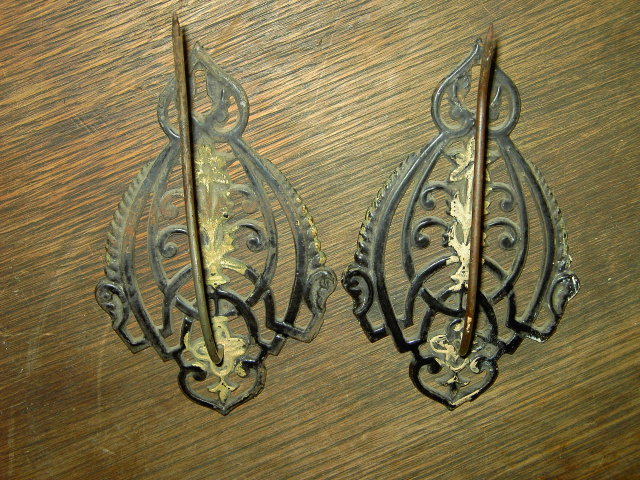 CAST IRON WALL HOOK COUNTRY STORE BILL RECEIPT CLIP