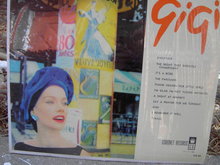 GIGI BROADWAY MUSICAL RECORDING VINYL RECORD ALBUM CORONET 1960'S