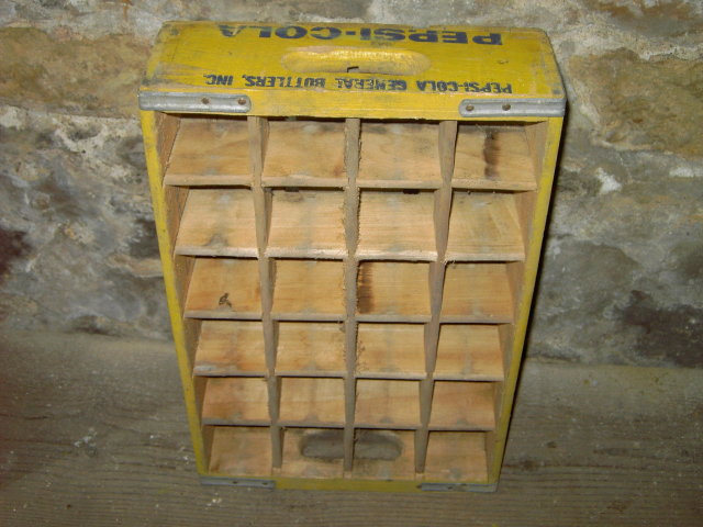 PEPSI COLA GENERAL BOTTLERS TOTE CASE SOFT DRINK CRATE