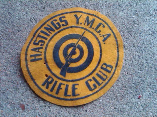 RIFLE CLUB HASTINGS YMCA SWEATER JACKET PATCH DEPRESSION ERA CLUB ORGANIZATION DECORATION