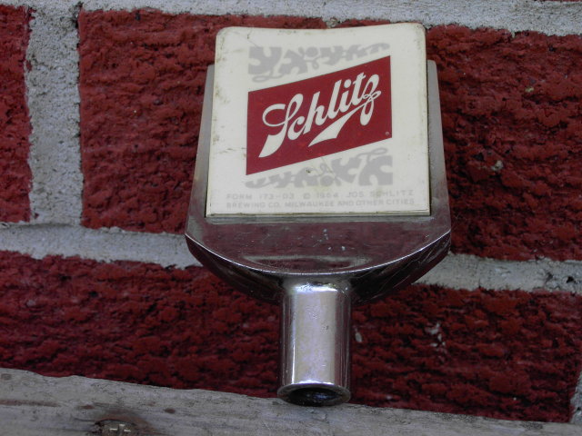 SCHLITZ BEER KEG TAP HANDLE 1964 BAR LOUNGE ADVERTISING TOOL