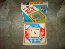 HIT N MISS CHANCE STRATEGY ENTERTAINMENT GAME PASTIME ACTIVITY LOWE COMPANY 1966