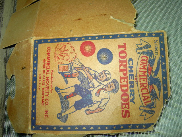 CHERRY TORPEDOE FIRECRACKER BOX PIECE CARDBOARD AD HAVRE DE GRACE MARYLAND COMMERICIAL NOVELTY
