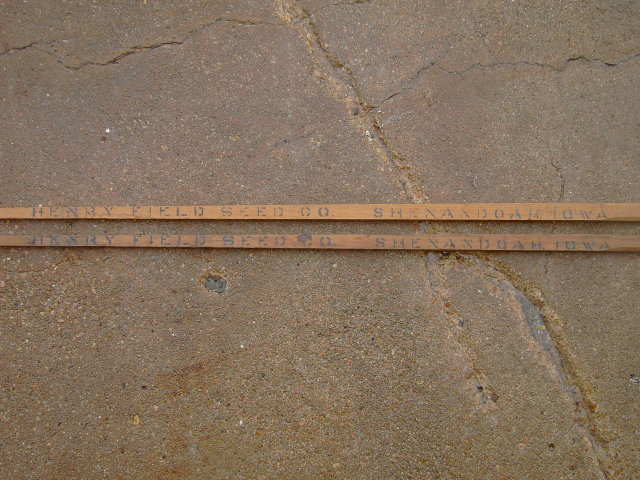 HENRY FIELD SEED COMPANY SHENANDOAH IOWA GRAIN STICK DEPTH TEST CANE