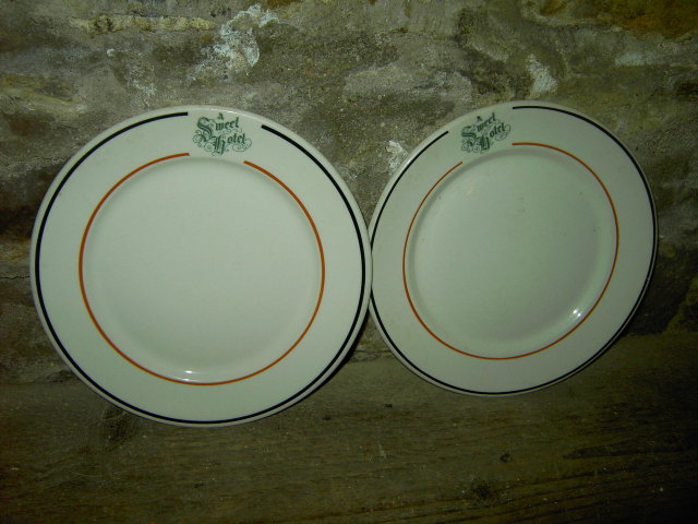 A SWEET HOTEL HEAVY RESTAURANT CHINA PLATE SCAMMELS TRENTON NEW JERSEY DISH