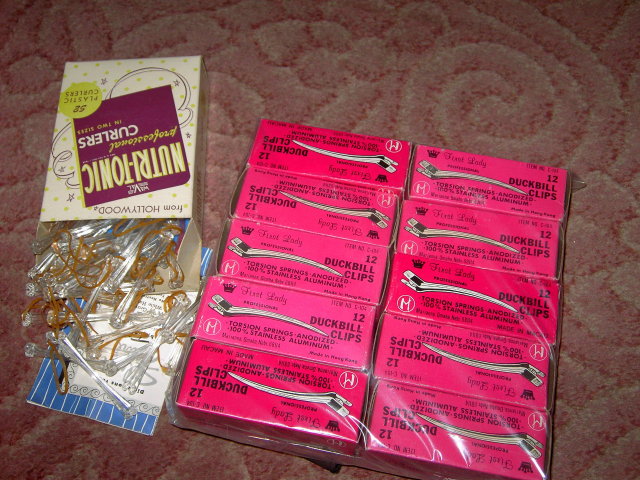 WAVAL THERMAL HAIR CURLER DUCKBILL ALUMINUM HAIRDRESSER CLIPS HOLLYWOOD CALIFORNIA MARIANNA OMAHA NEBRASKA BOX